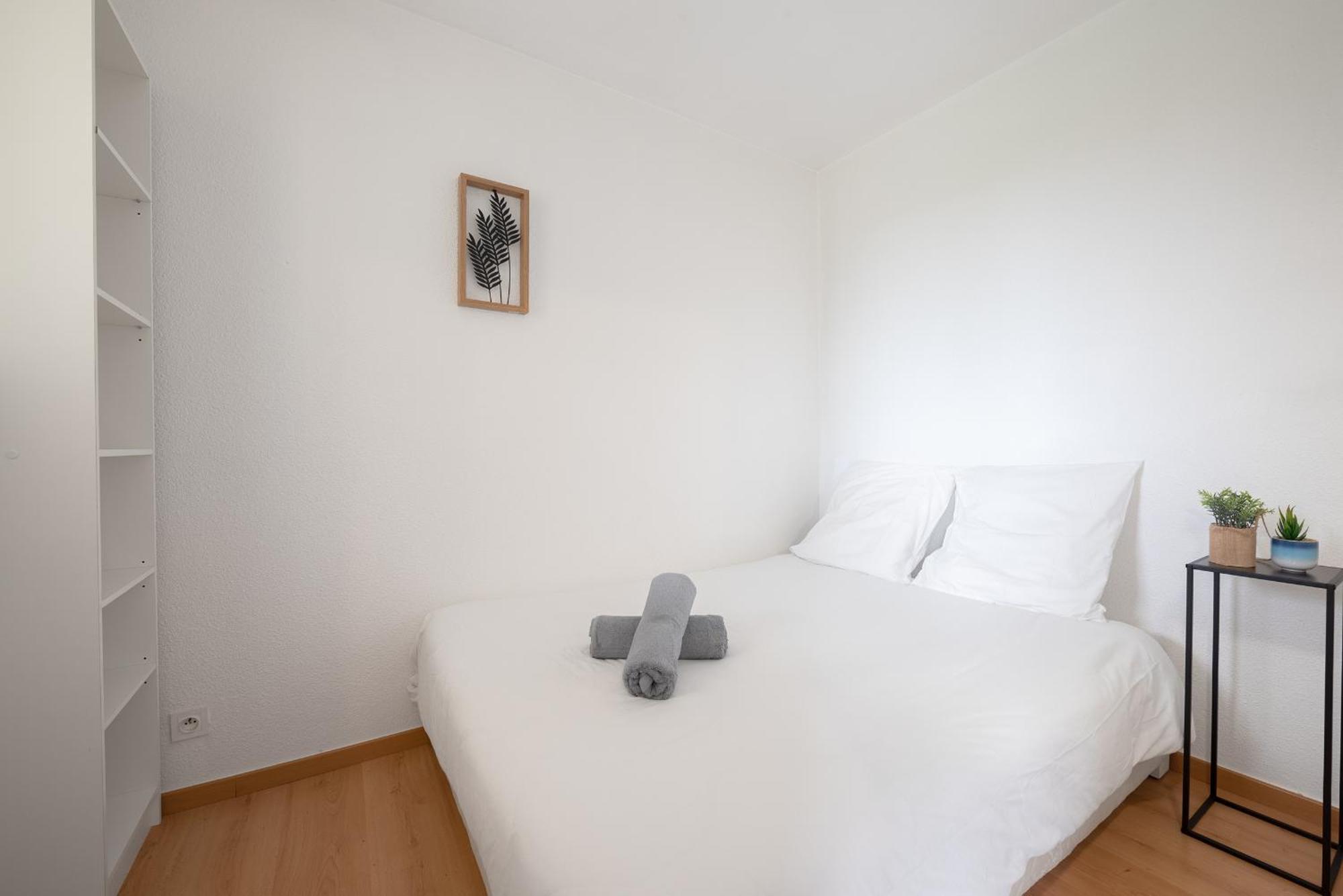 Appartement T2 Rangueil - Terrasse + 2 Parkings - 4 Personnes à Toulouse Extérieur photo